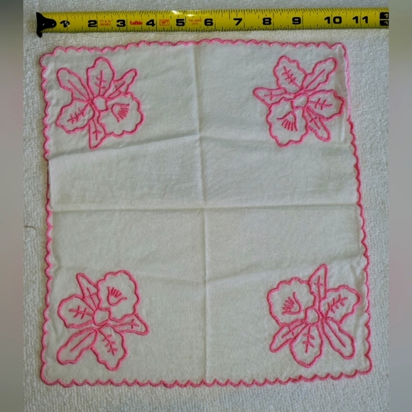 Antique Vintage Handkerchief White Hanky Pink Flowers  Edges Embroidered - Picture 1 of 3